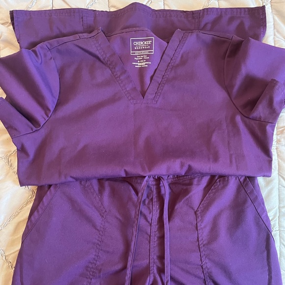 Plum Purple Scrub Set - Picture 1 of 7